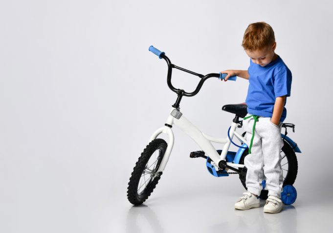 Vaše dieťa túži po bicykli? Začnite s bicyklovaním ihneď