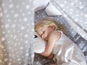 Ako vybrať tie najlepšie detské obliečky Detské obliečky s farebným dizajnom a mäkkým materiálom pre pohodlný spánok.