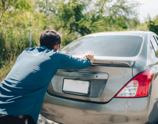 Tlak ste skontrolovali, ale auto je stále nestabilné? Príčinou môžu byť pneumatiky Kontrola pneumatík na aute pri hľadaní príčiny nestability vozidla